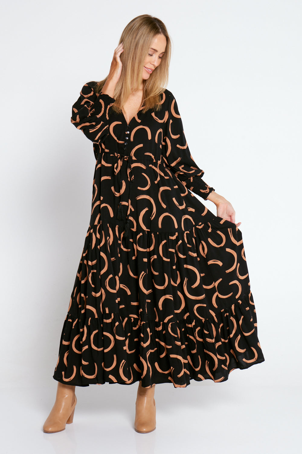 Makena Long Sleeve Maxi Dress - Black/Brown