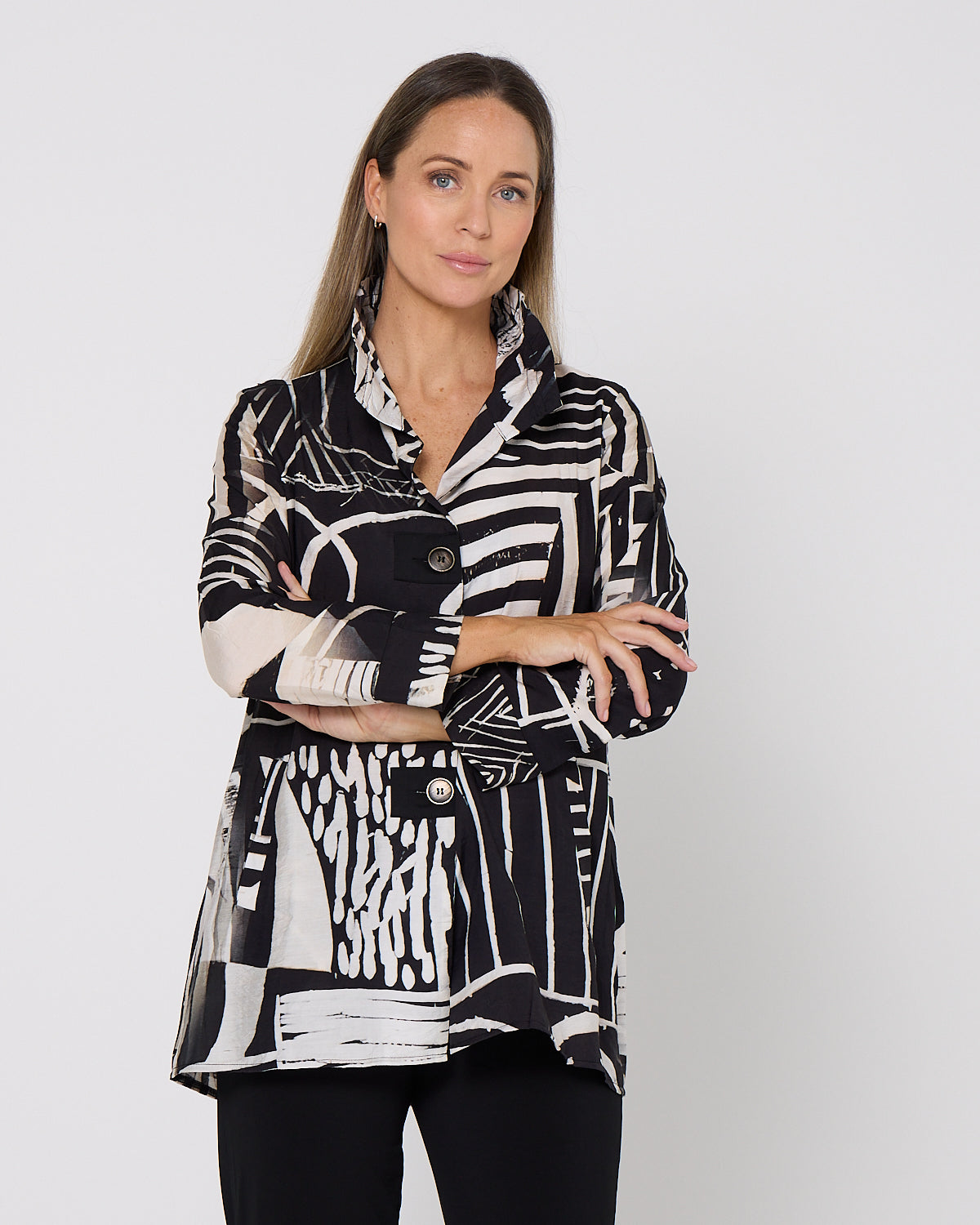 Marla Shirt - Black White Graphic