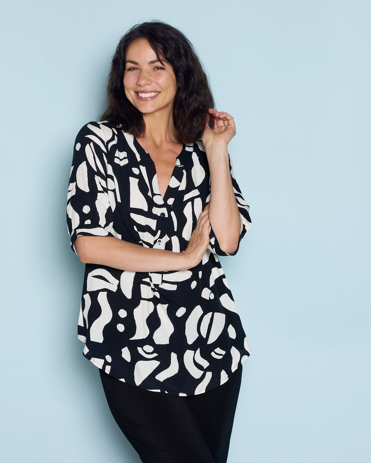 Langley V Neck Top - Monochrome