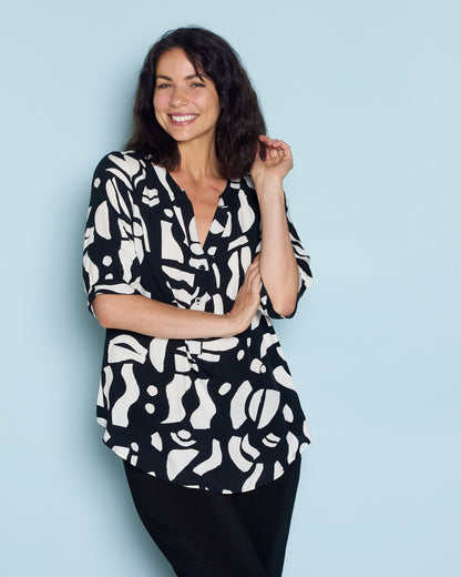 Langley V Neck Top - Monochrome