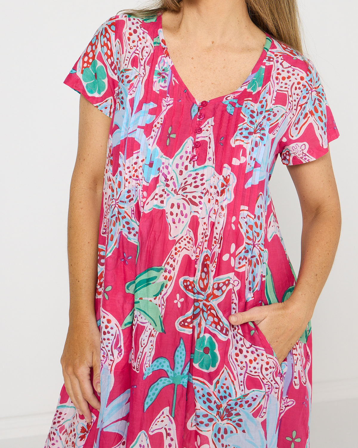 Nicola Cotton Dress - Giraffes Pink