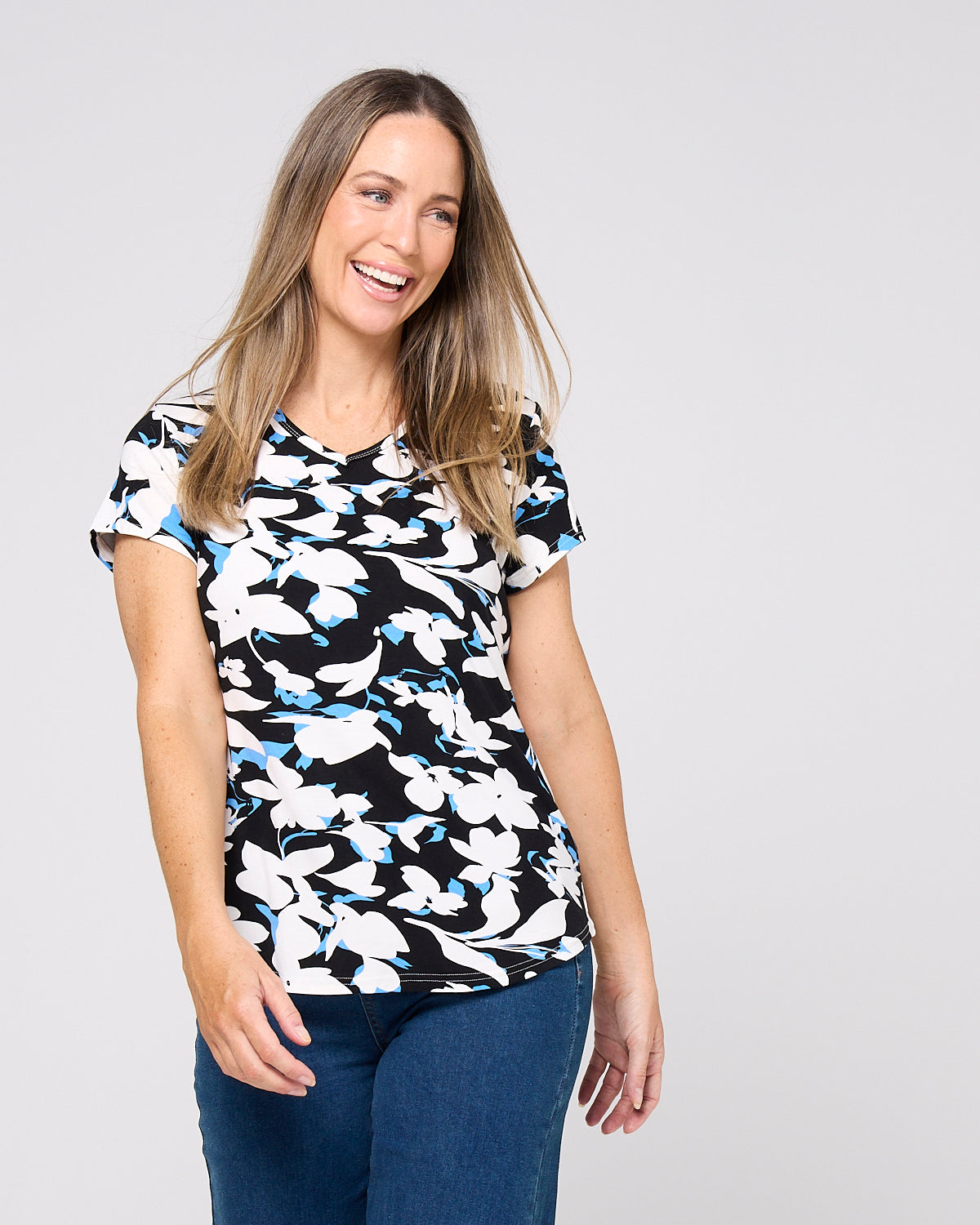 Printed Bamboo Tee - Black/White Jasmine