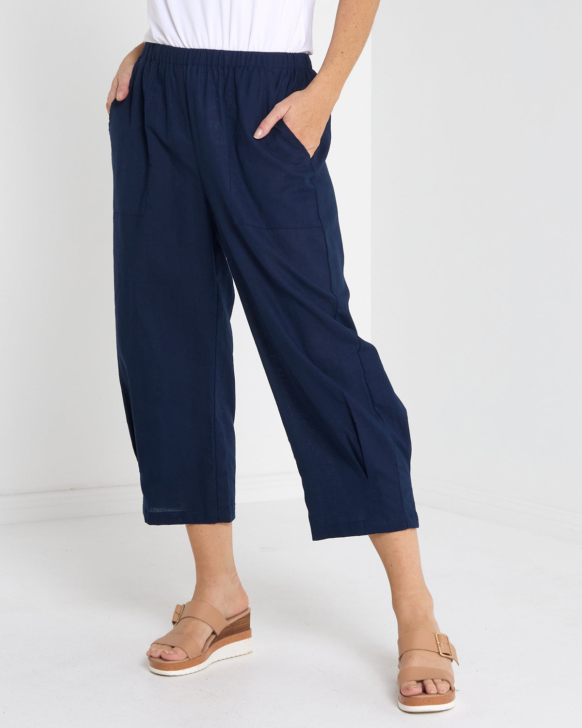 Romy Relaxed Pant - Navy