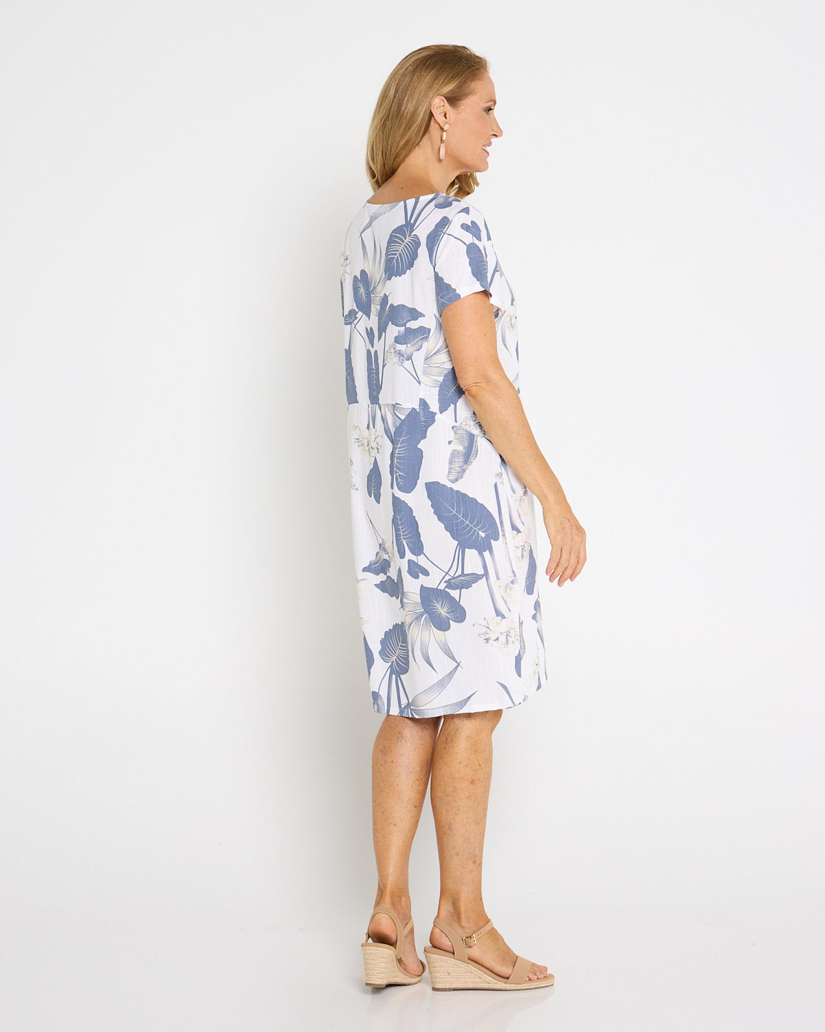 Shaila Dress – White/Denim Botanical