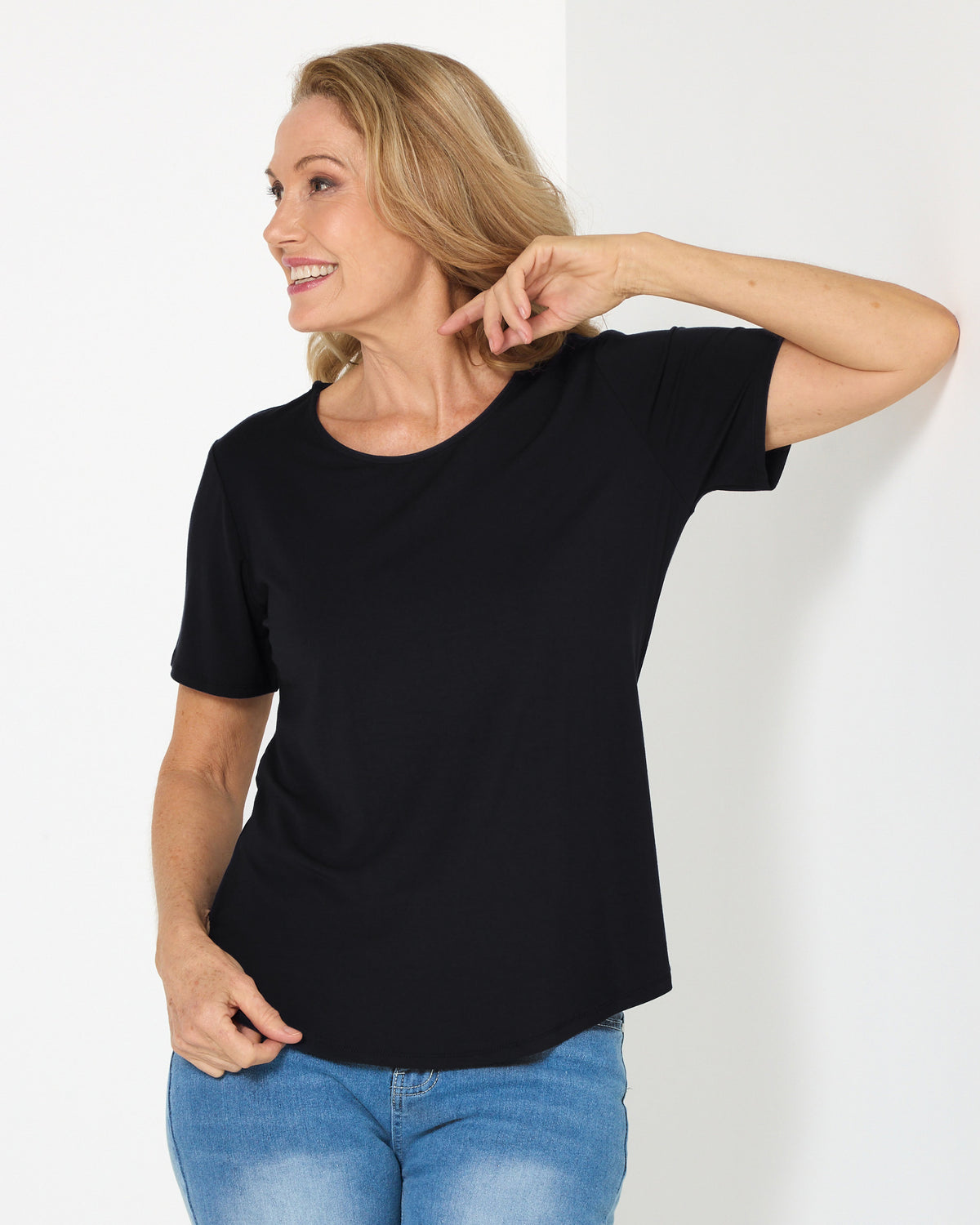 Splendour Bamboo Tee – Black