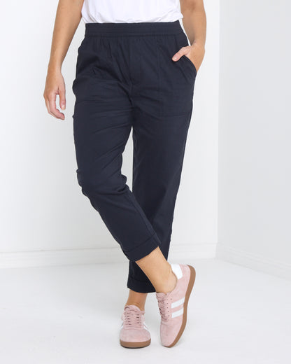 Travel Ease Cuffed Capri Pants - Navy