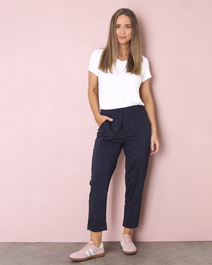 Travel Ease Cuffed Capri Pants - Navy
