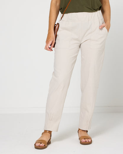 Breeze Lite Tuck Pants - Stone
