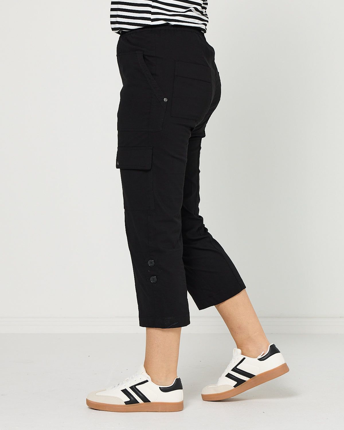 Breeze Lite Cargo Pants - Black