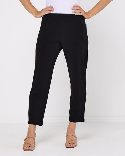 The Signature Petite Pants - Black