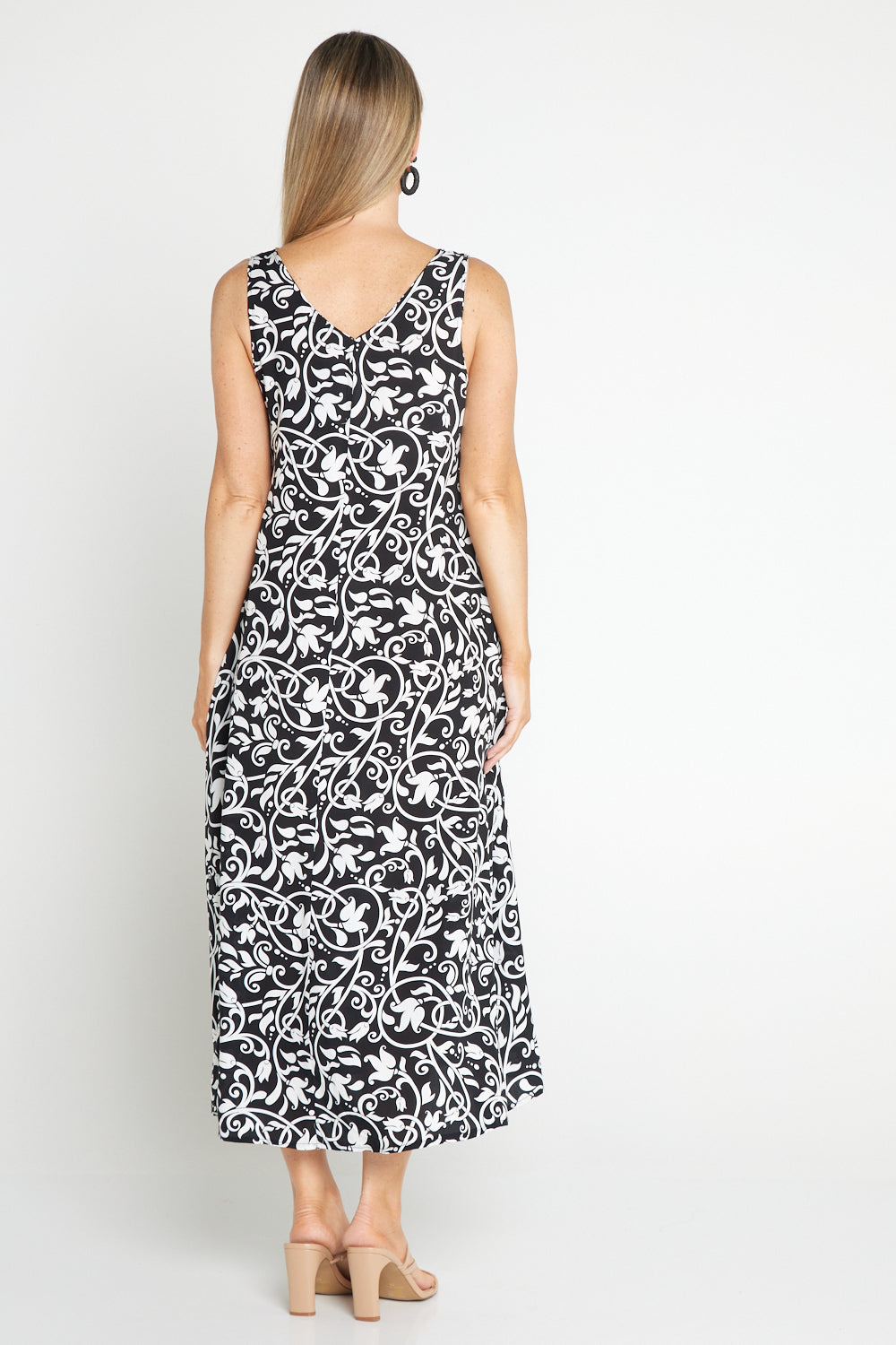 Sienna Sleeveless Midi Dress - Black Floral Flourish