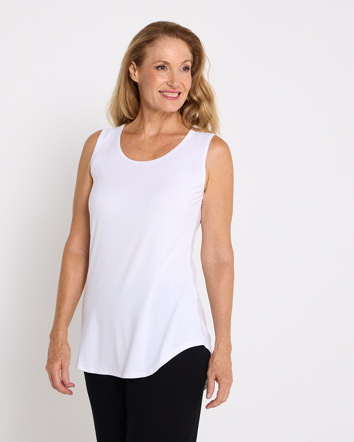Scoop Hem Bamboo Tank - White