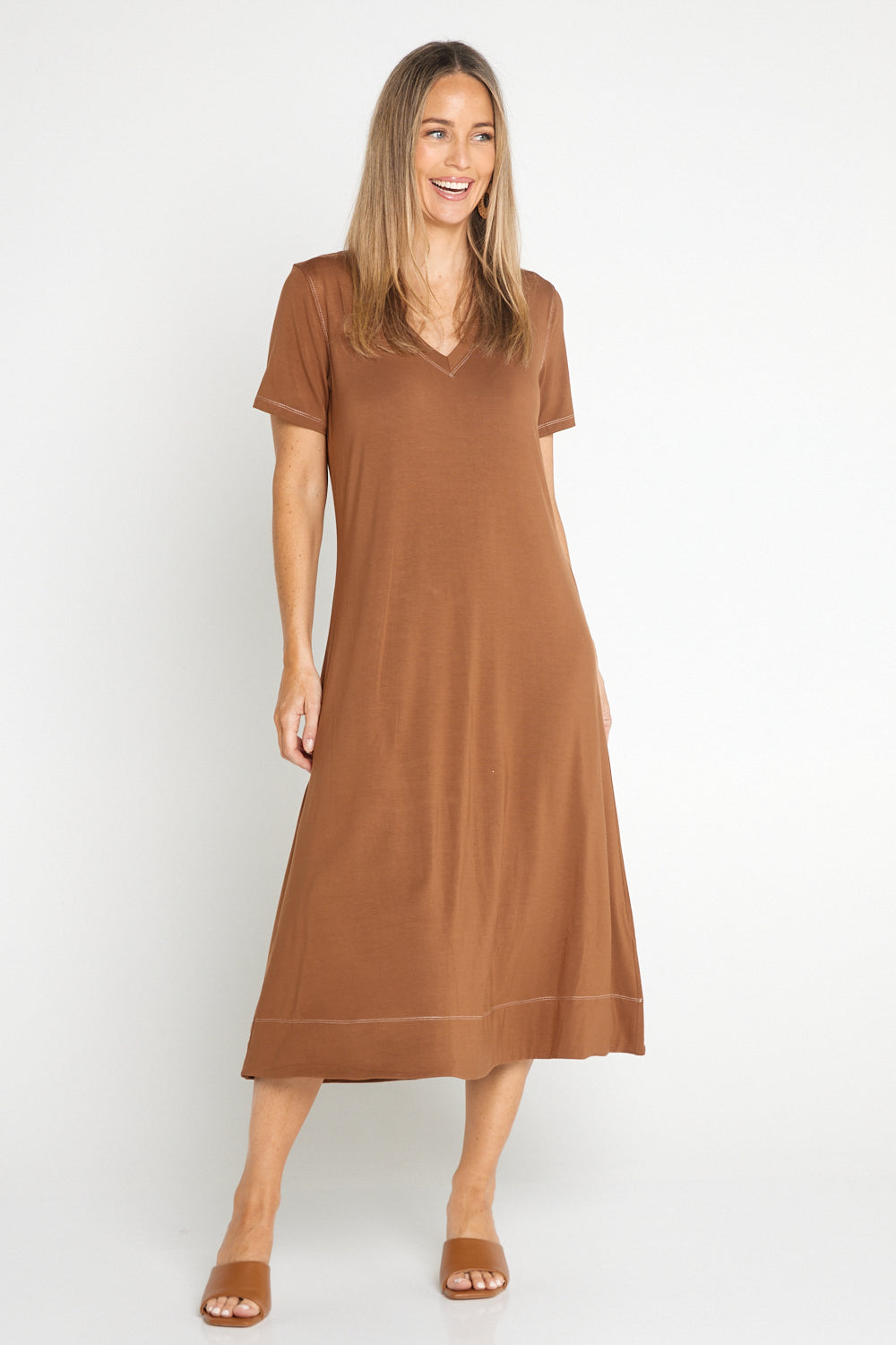 Short Sleeve Contrast Stitch Dress - Mocha