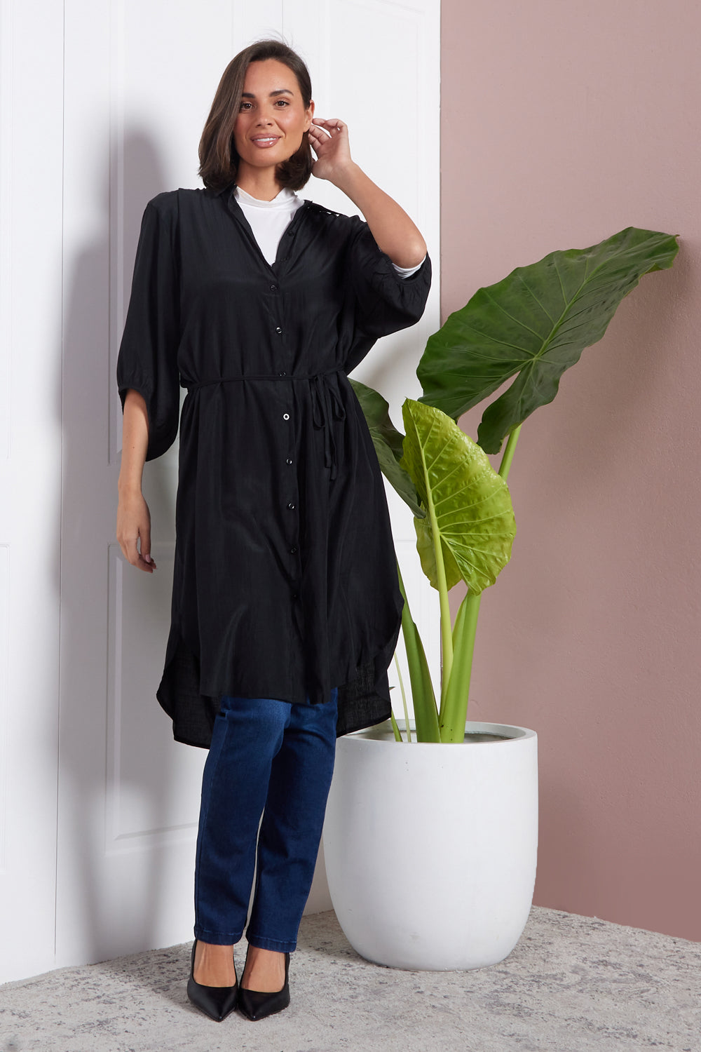 Tamara Extra Long Comfort Shirt - Black