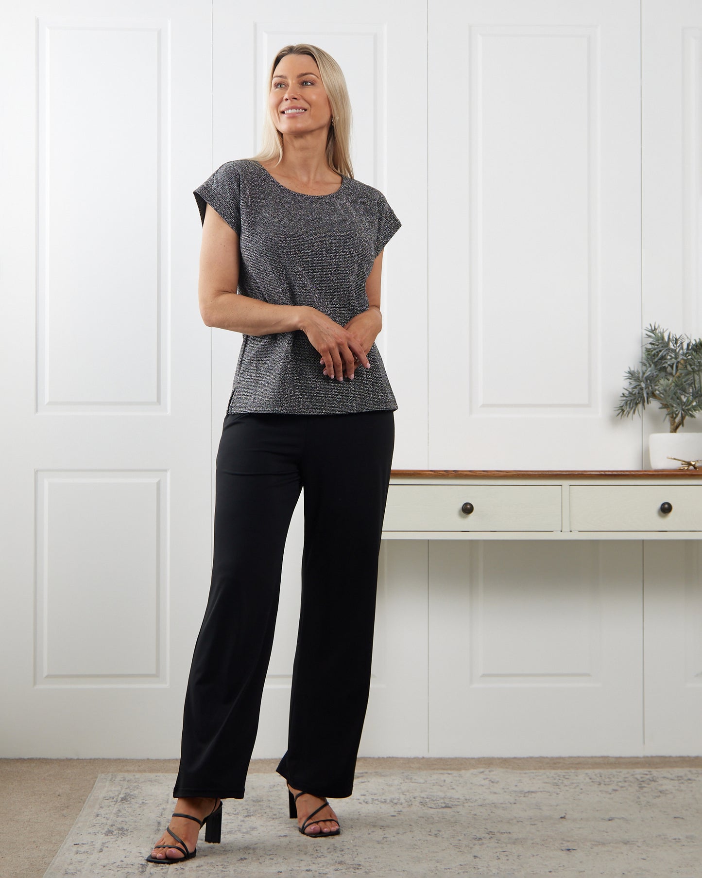 Tarin Luxe Lurex Top - Silver/Black