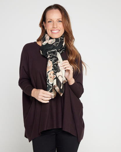 Teddy Bear Reversible Scarf - Black / Cream