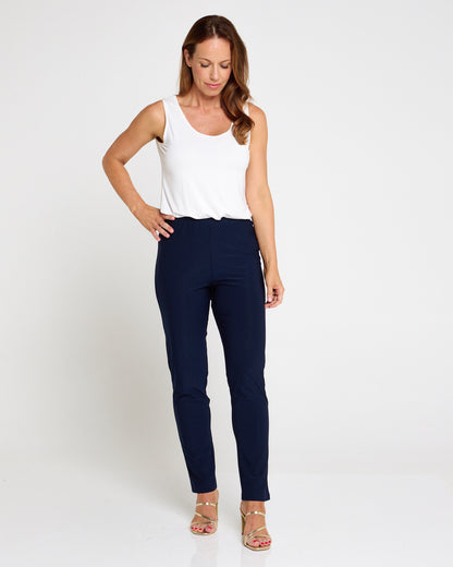 The Essential Pant - Navy