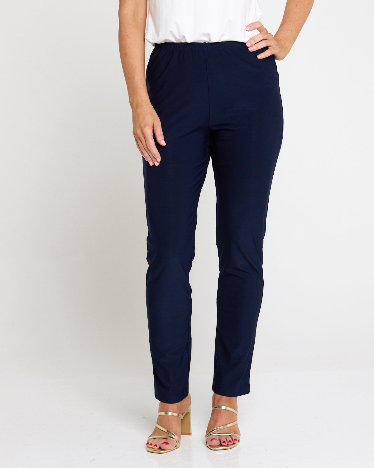 The Essential Pant - Navy