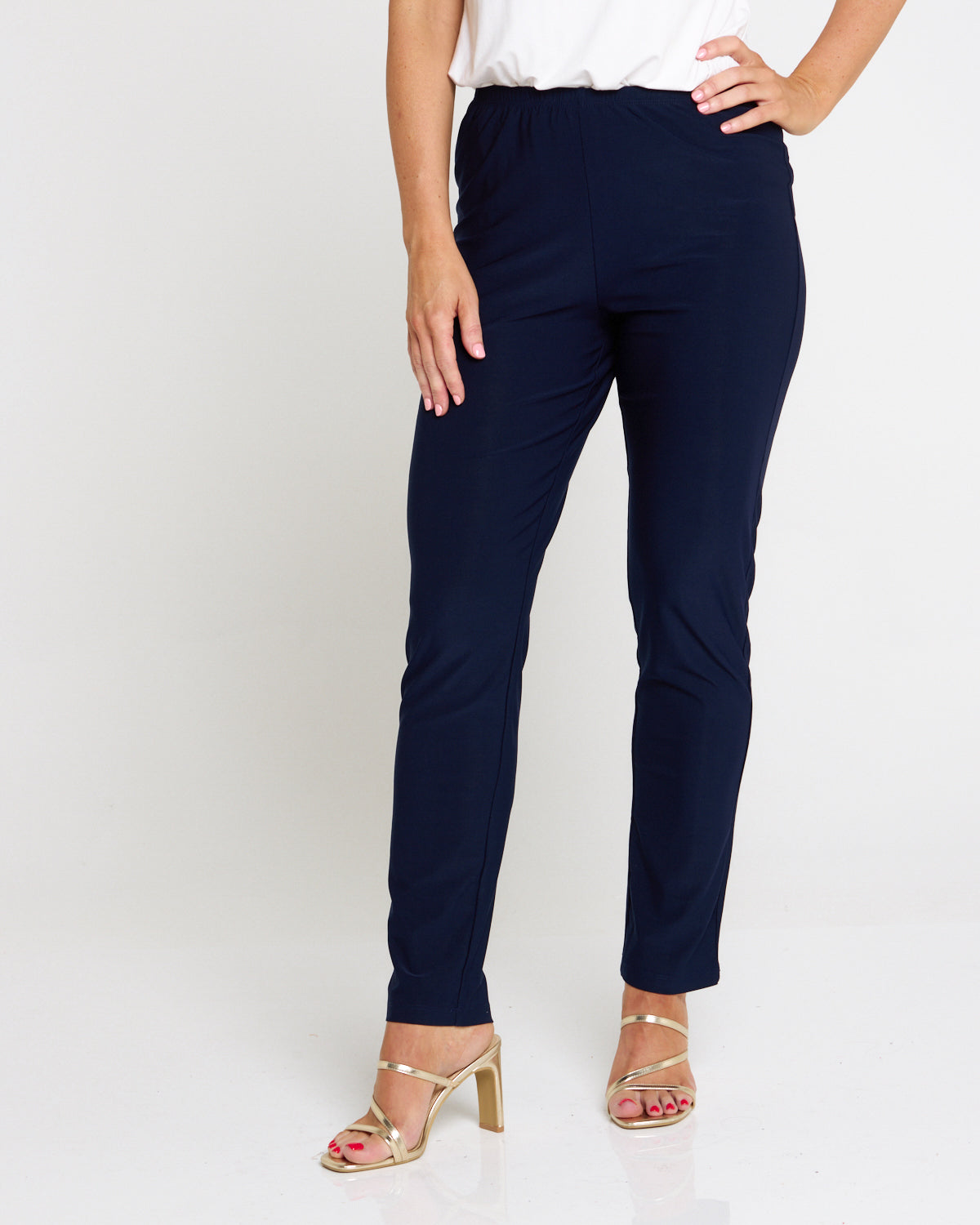 The Essential Pant - Navy