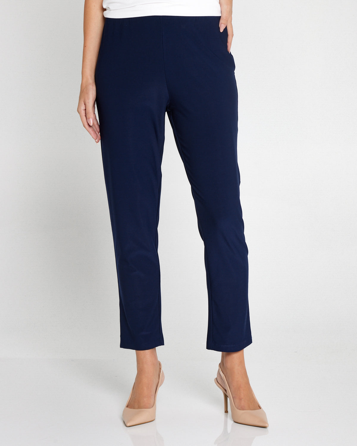 The Essential Petite Pant - Navy