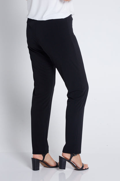 The Signature Petite Pants - Black