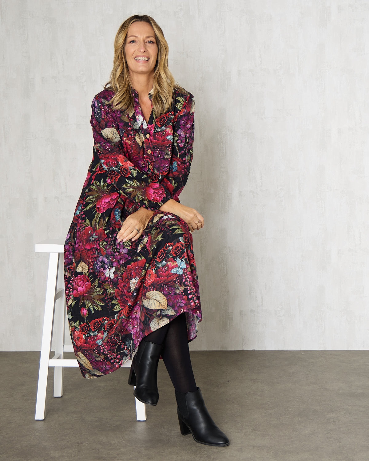 Vienna Cotton Midi Dress - Red Floral