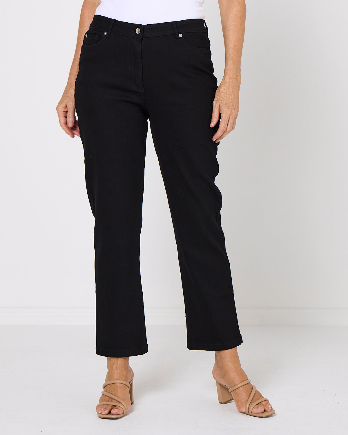 Cordelia St Classic Straight Leg Jeans - Black