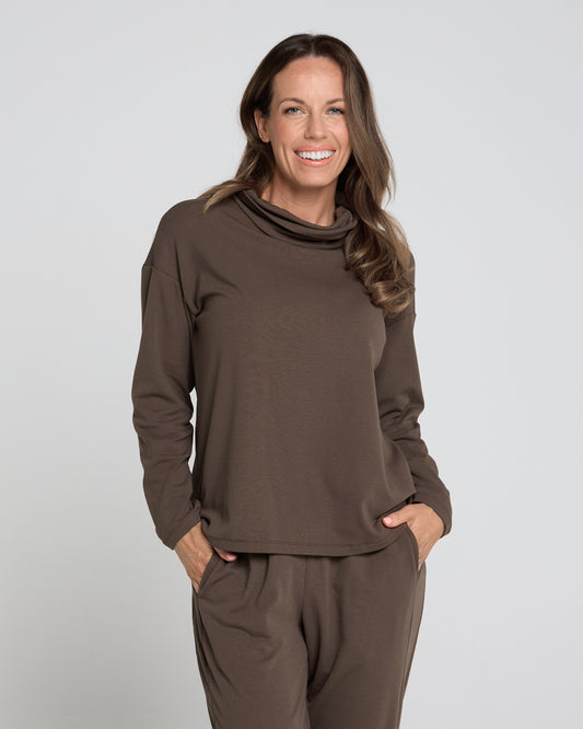 Weekend Life Fleece Cowl Top - Mocha