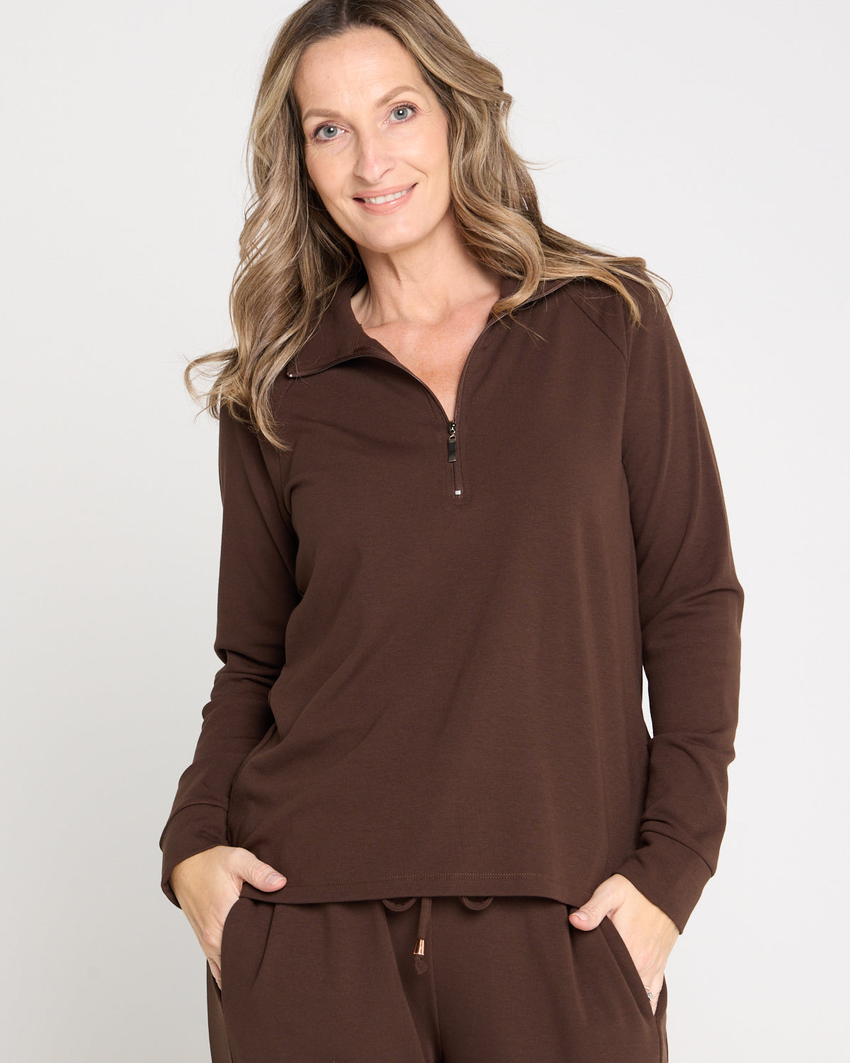 Weekend Life Fleece Zip Top - Chocolate