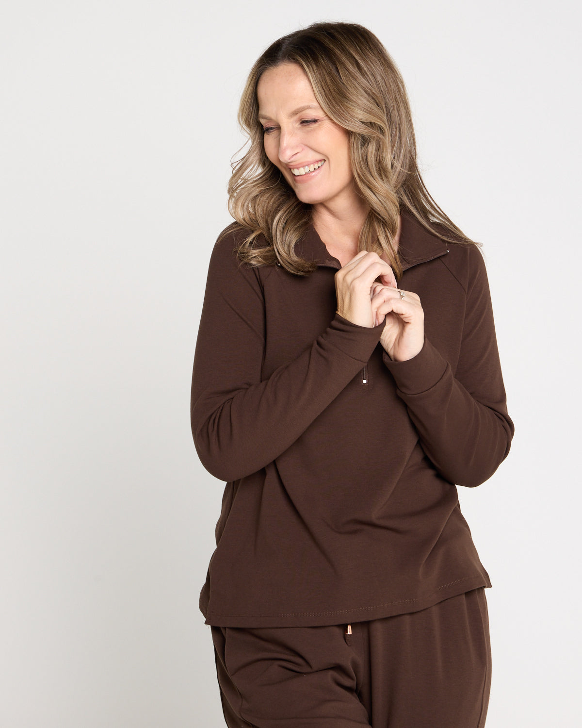 Weekend Life Fleece Zip Top - Chocolate