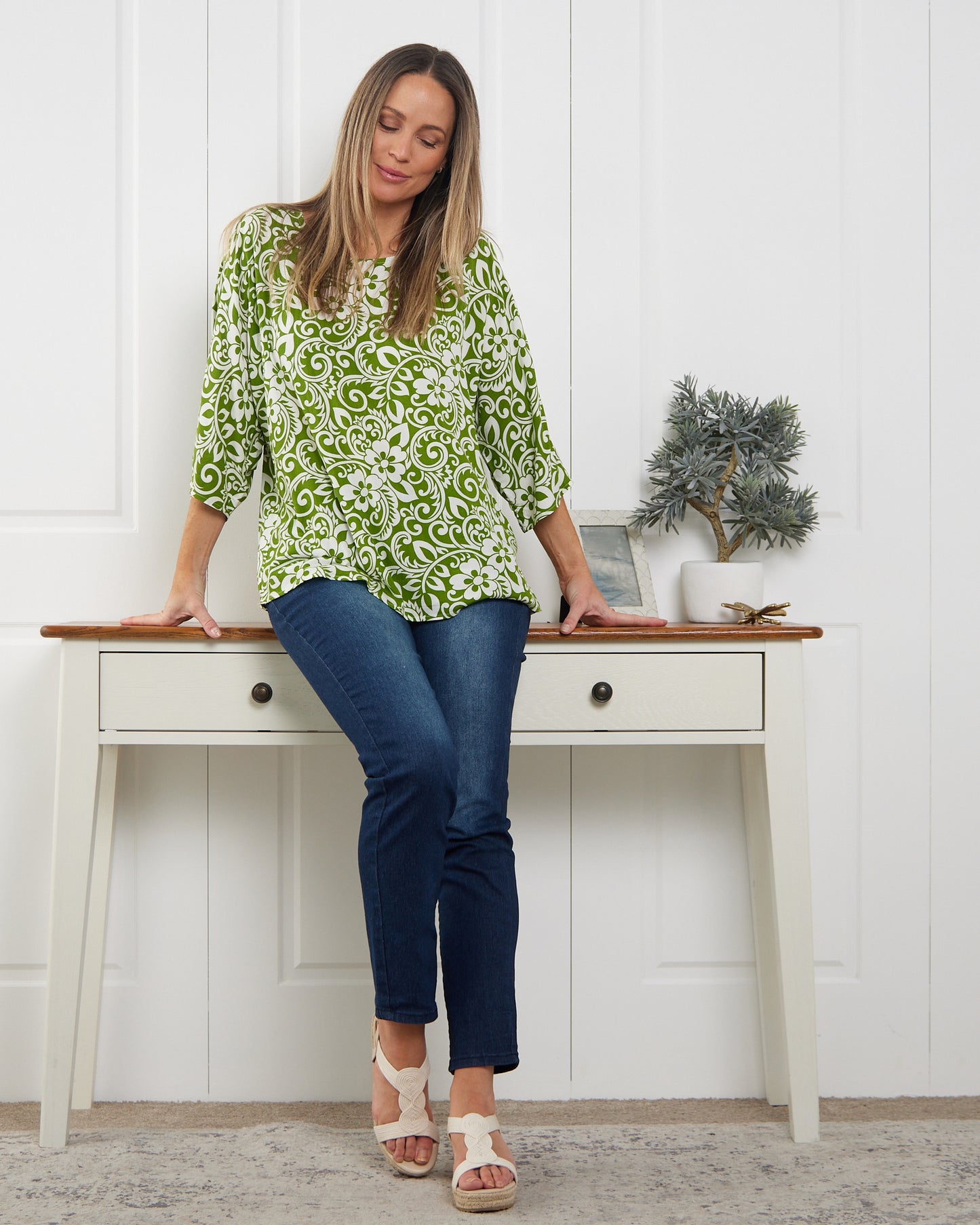 Summer Ease Essential Top - Green Hawaii