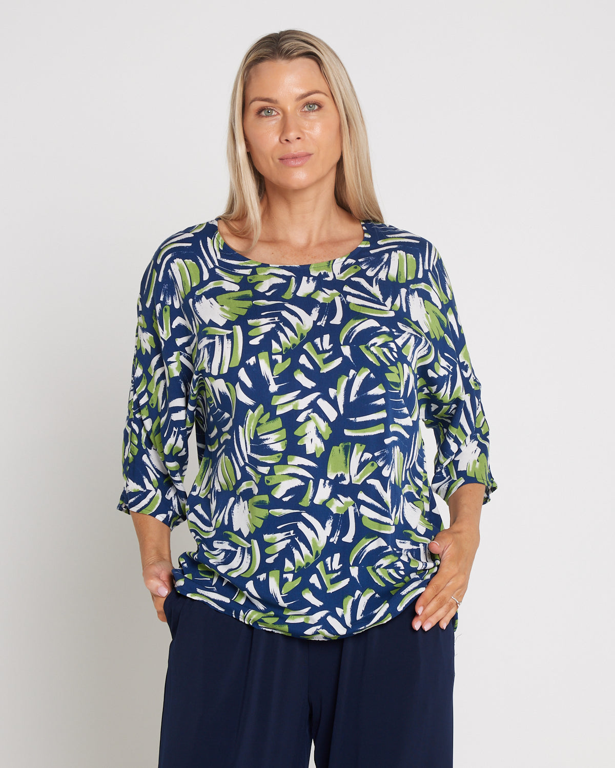 Summer Ease Top - Navy/Painted Palm Frond