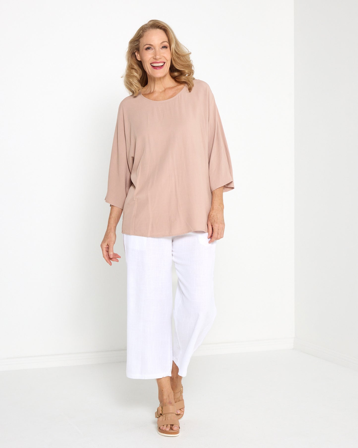 Ease Essential Top - Taupe