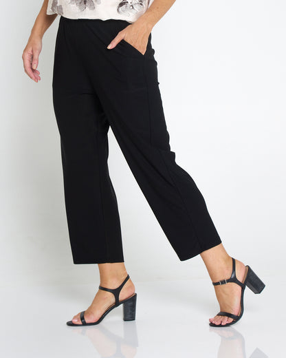 Straight Leg Crop Petite Pant - Black