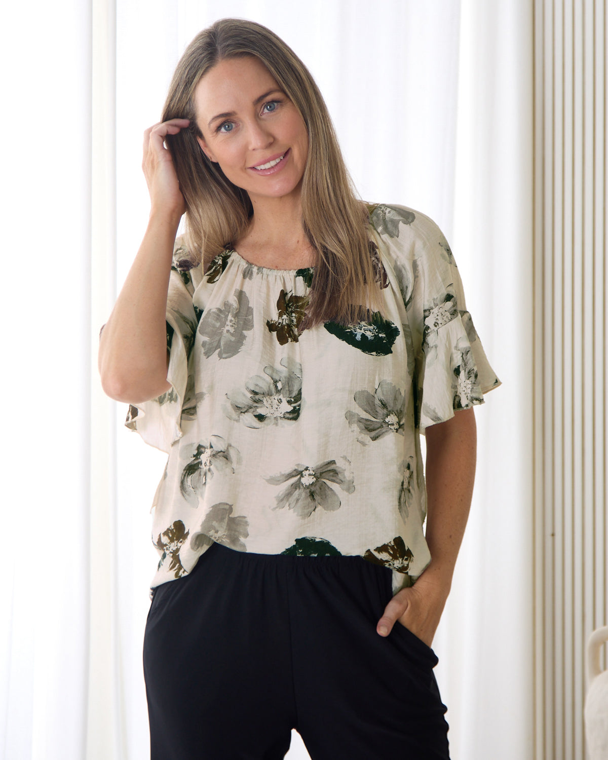 Naturalist Top - Cream/Choc Khaki Floral