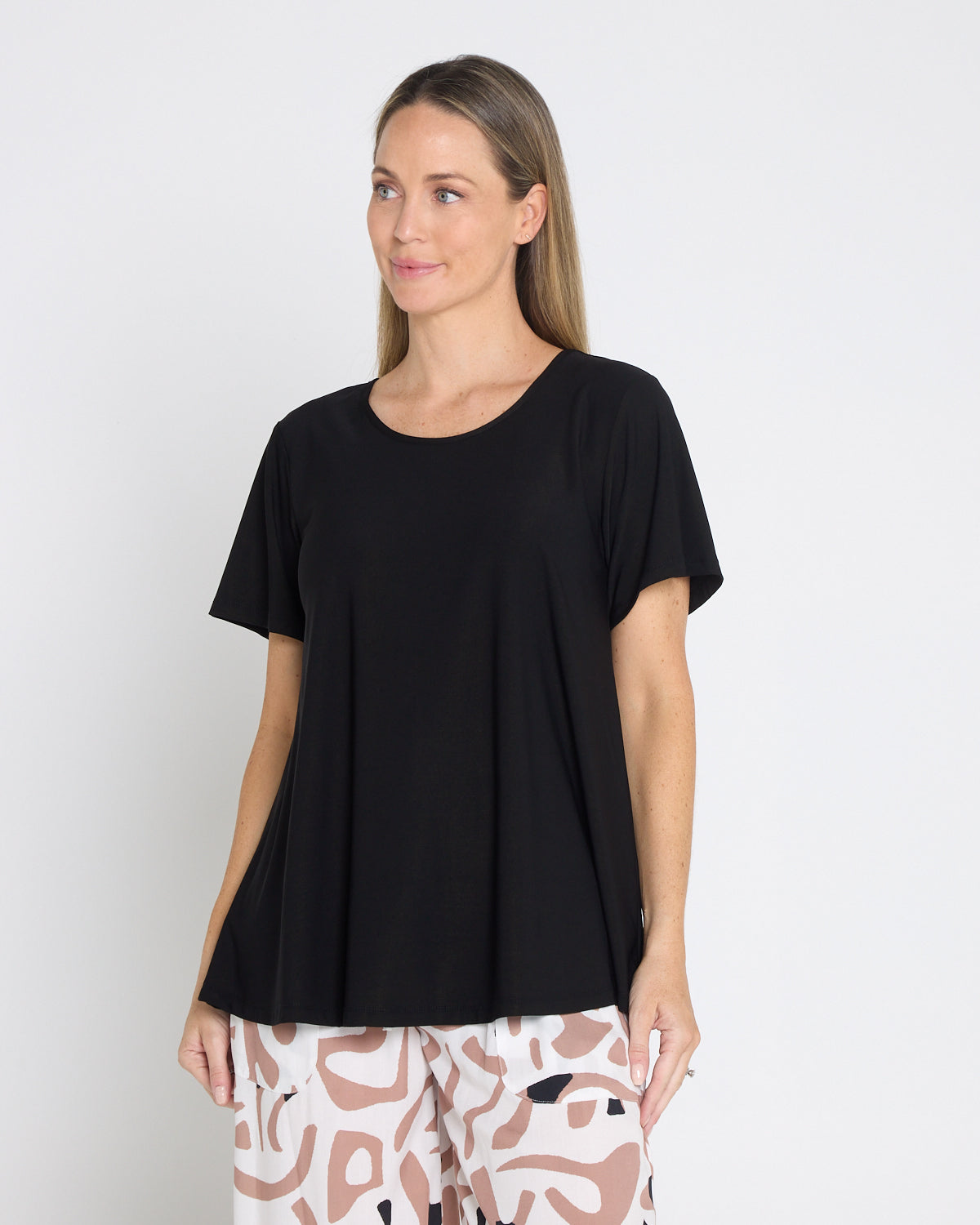 Swing Scoop Top - Black