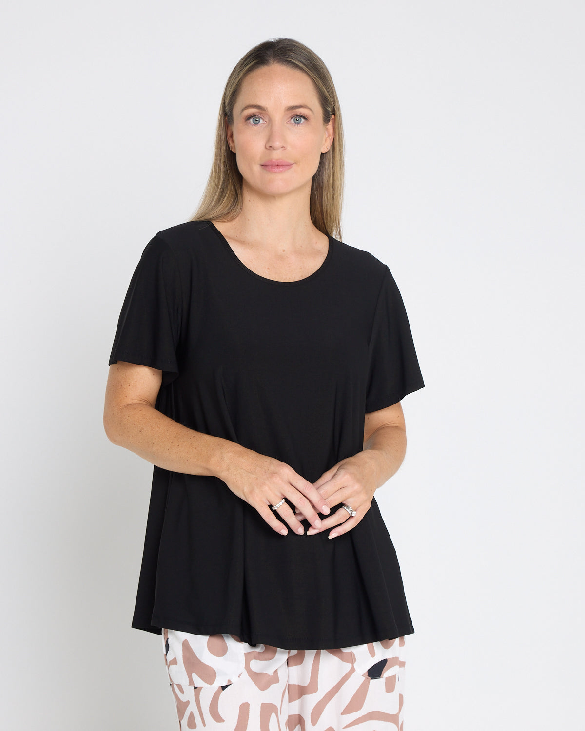 Swing Scoop Top - Black