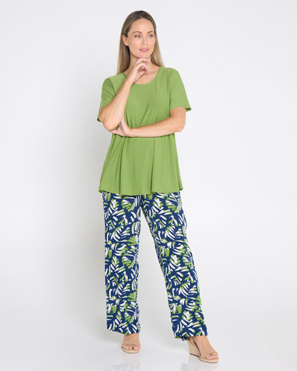 Swing Scoop Top - Leaf