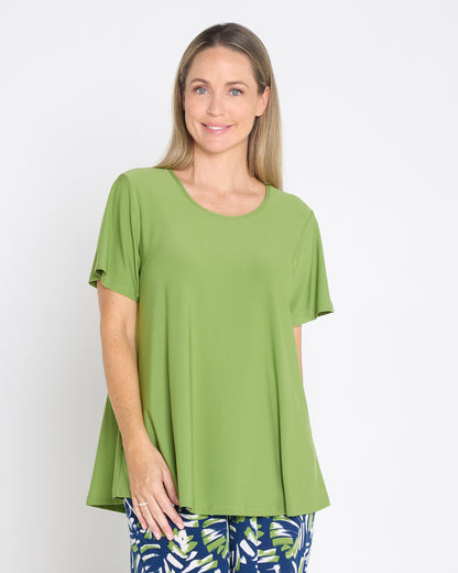 Swing Scoop Top - Leaf