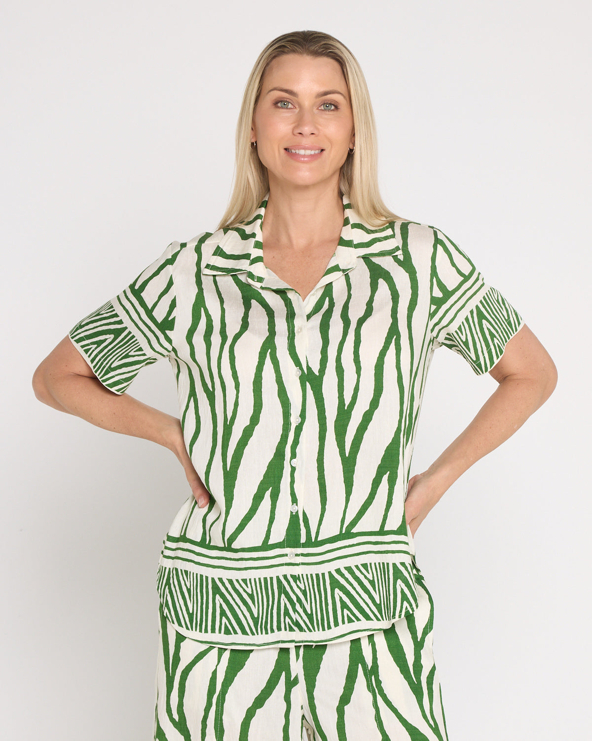 Zimbabwe Border Shirt - Green