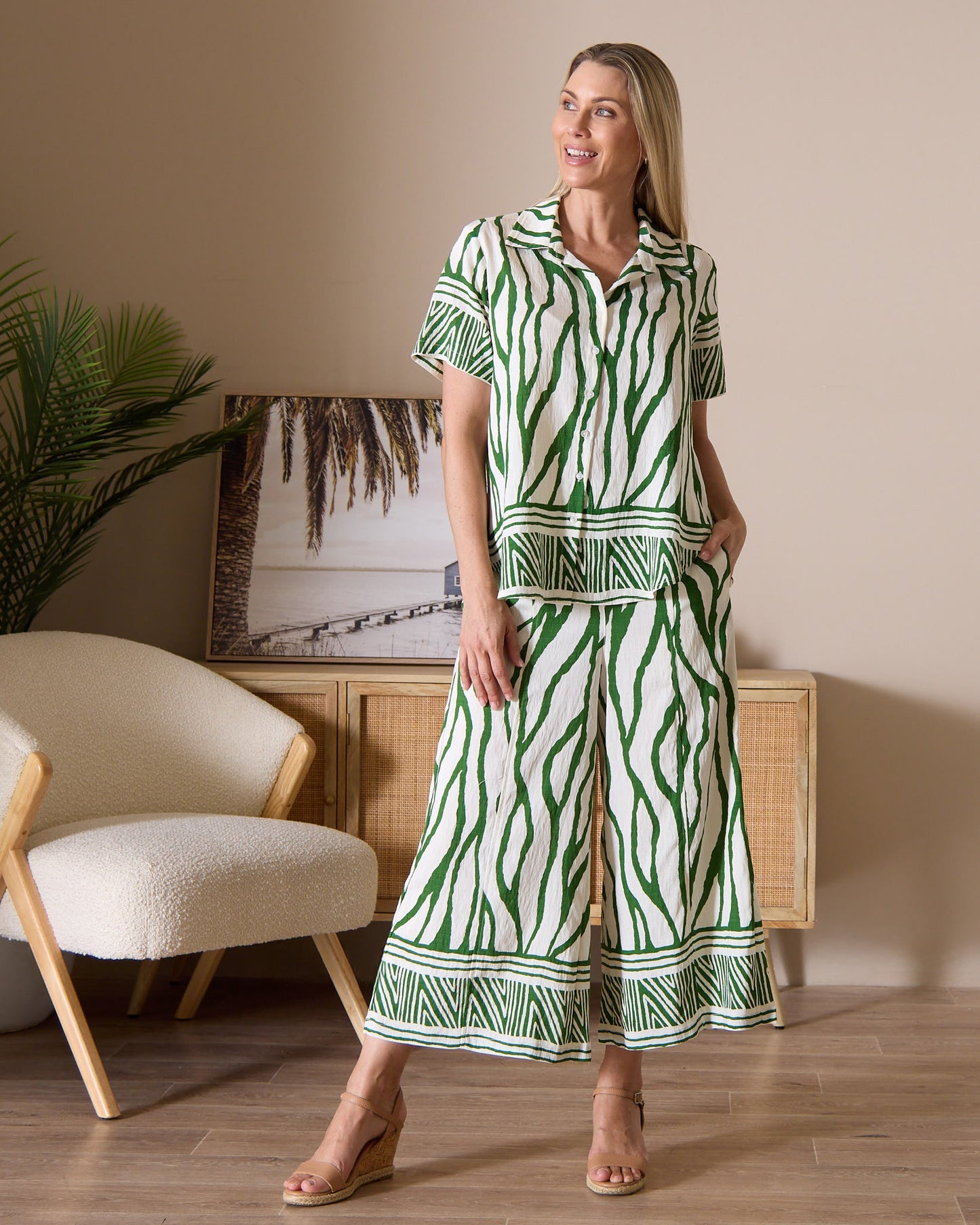 Namibia Wide Leg Crop Pants - Green