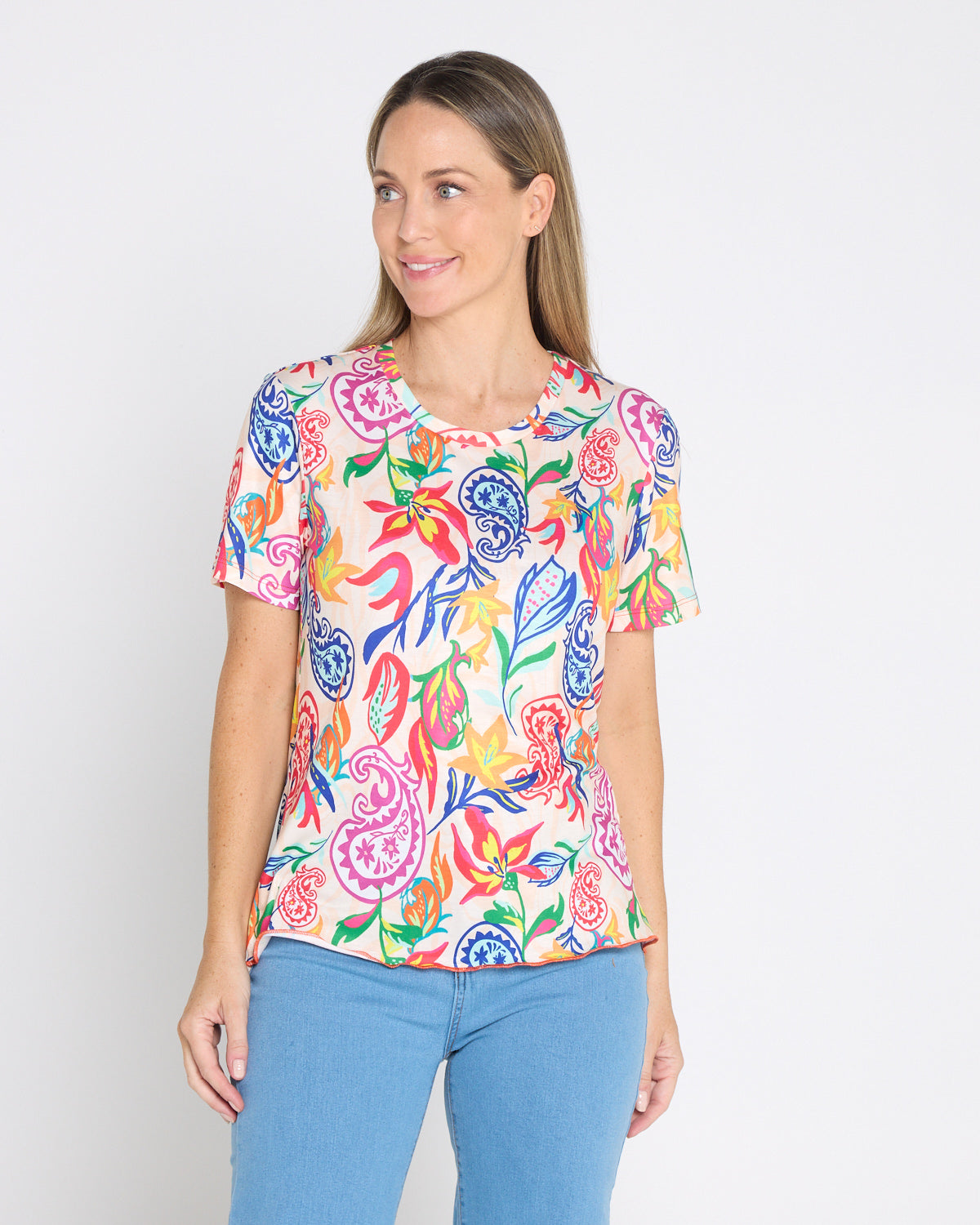 Capri Paisley Tee – Dragonfruit Floral