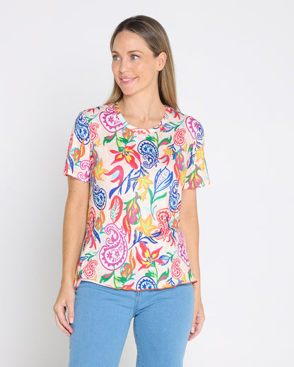 Capri Paisley Tee – Dragonfruit Floral