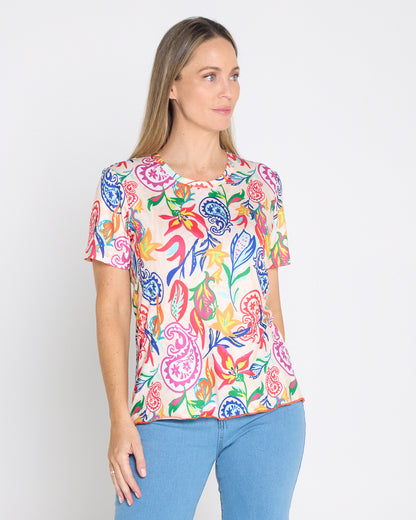 Capri Paisley Tee – Dragonfruit Floral