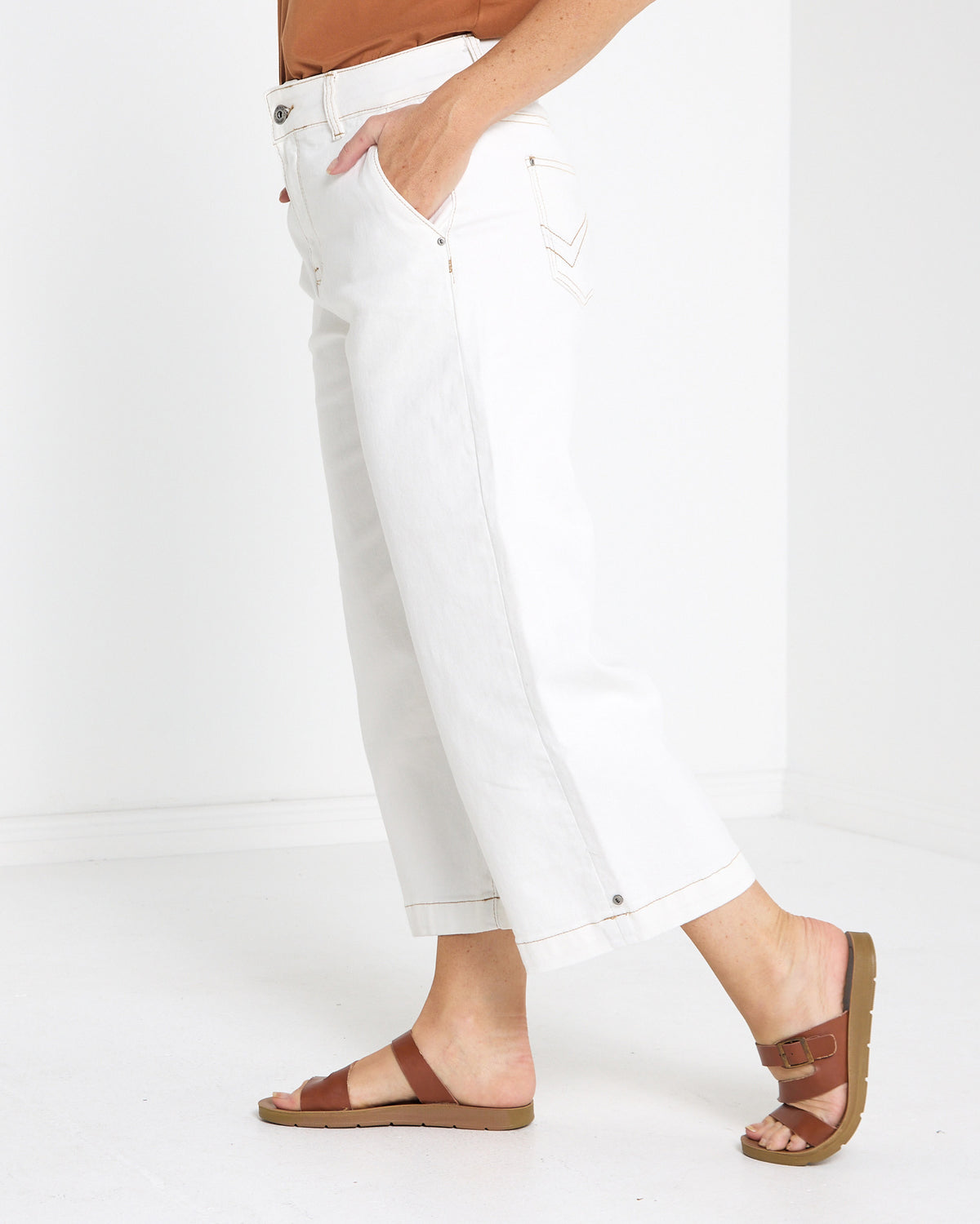 Sidney Cropped Wide Leg Jean - Off White