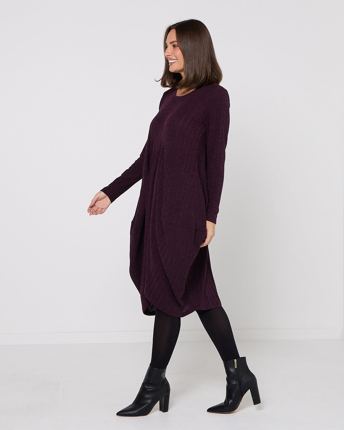 Core Bounce Dress - Aubergine