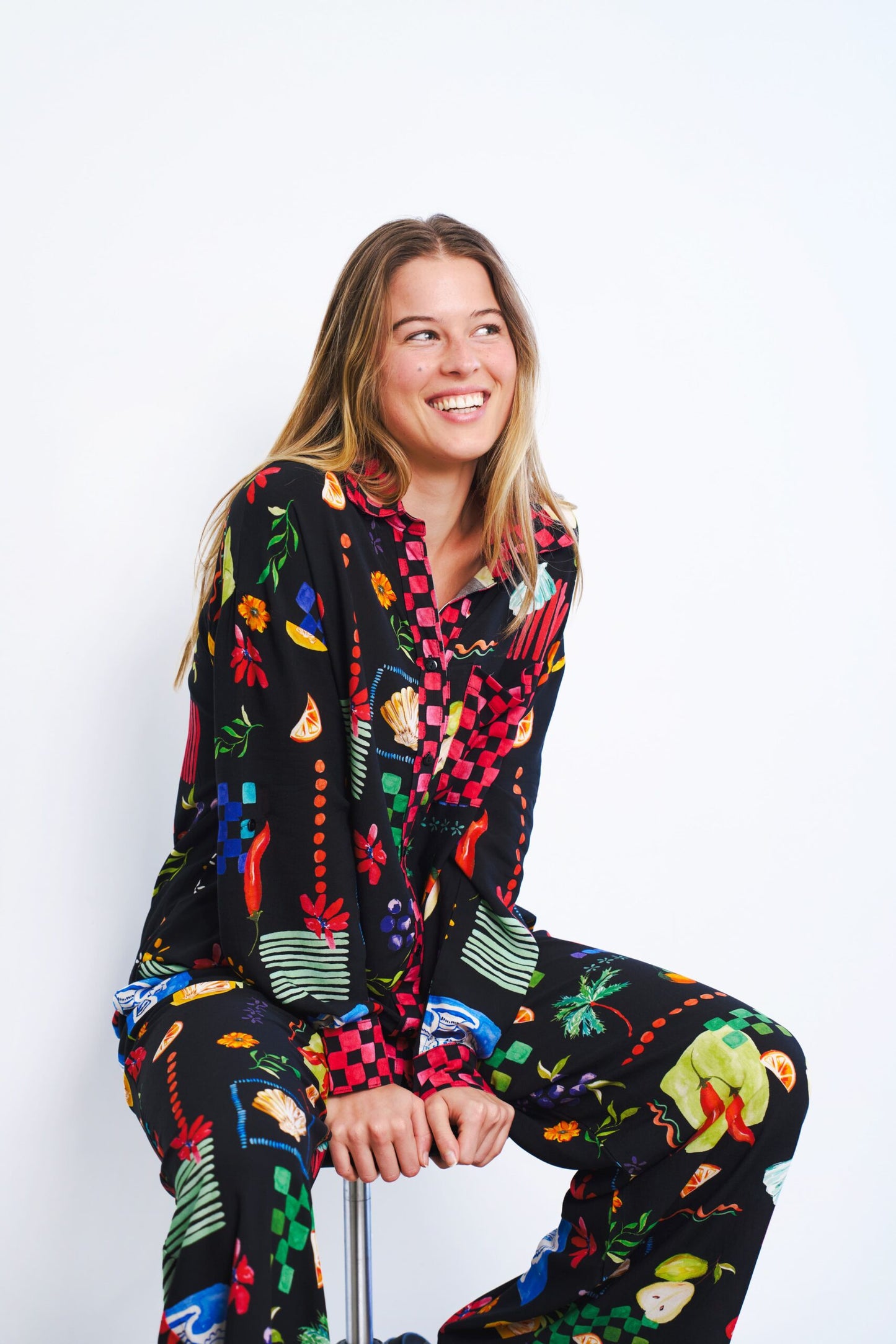 Lilian Shirt - Black/Bountiful Print