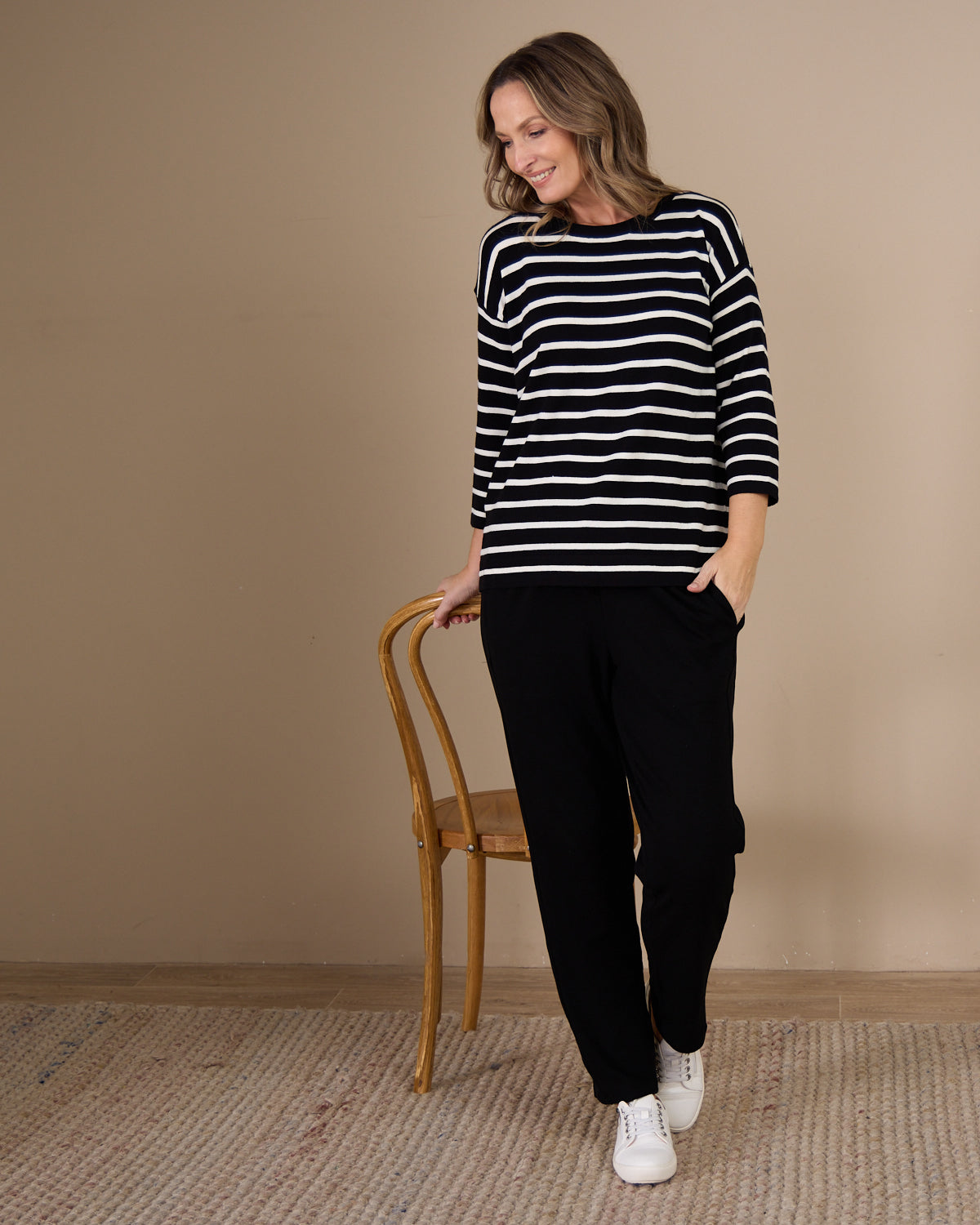 Weekend Life Fleece Pants - Black