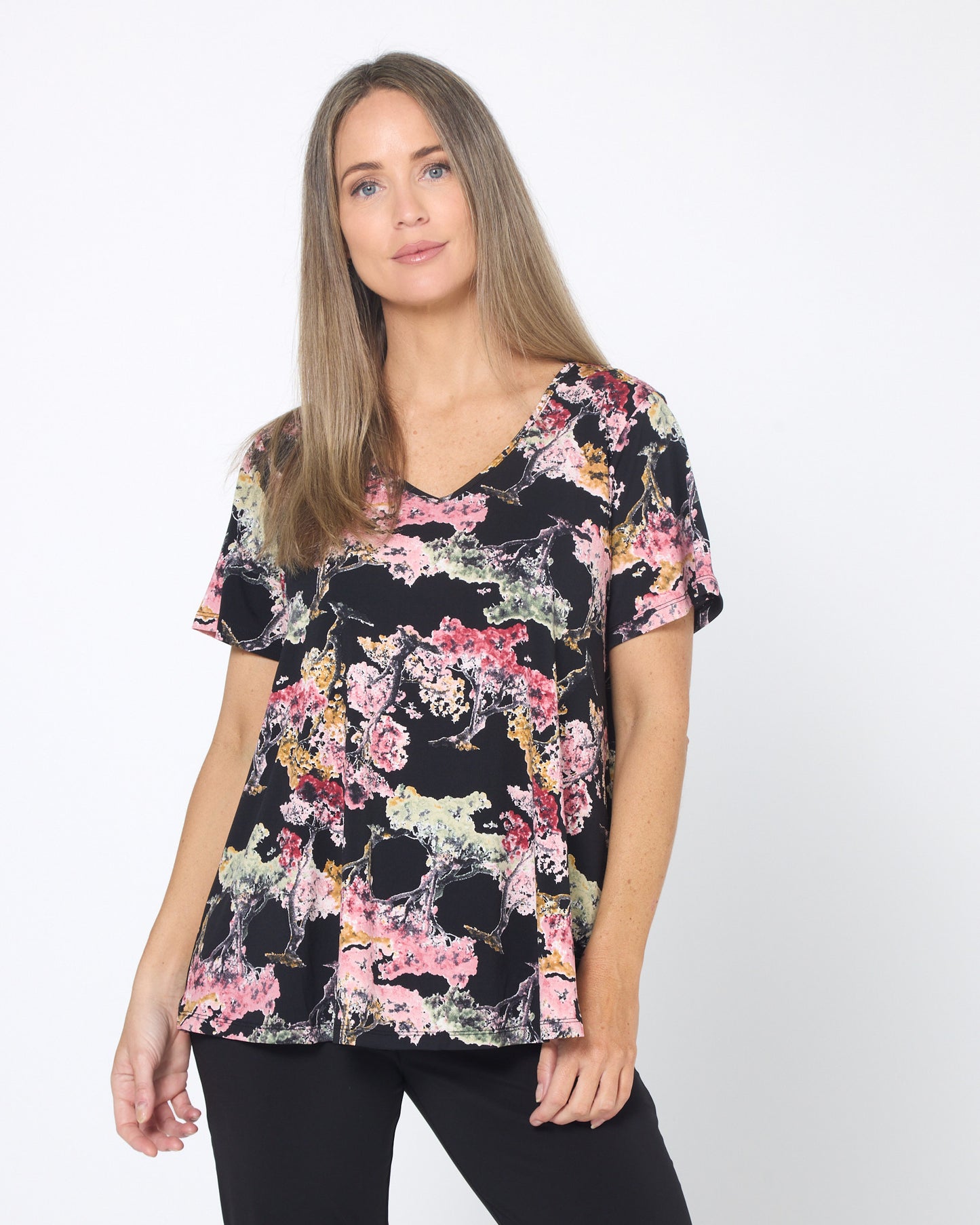 Vee Swing Flutter Top - Midnight Blossom
