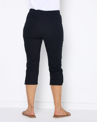 Aeroweave Capri Pant - Black